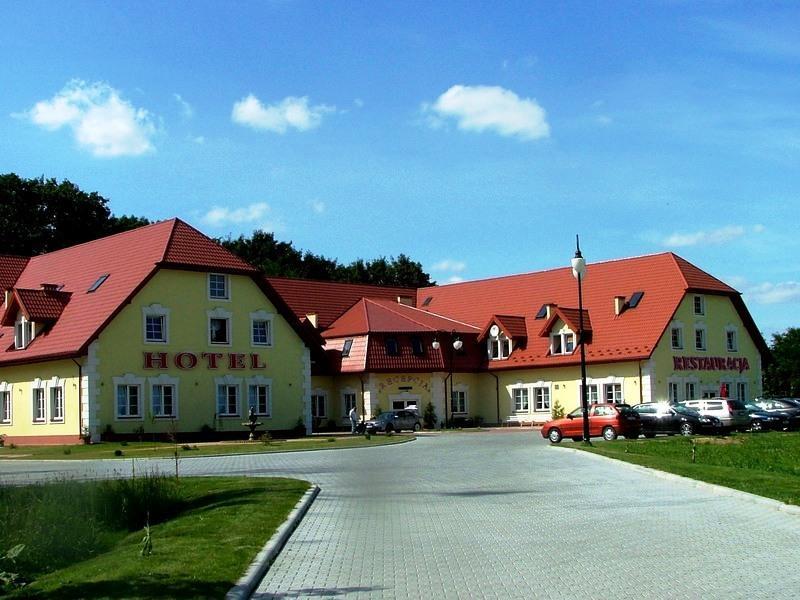 Willa Park Островец-Свентокшиский Экстерьер фото