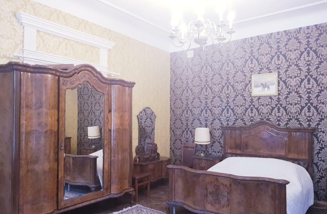 Willa Park Островец-Свентокшиский Экстерьер фото